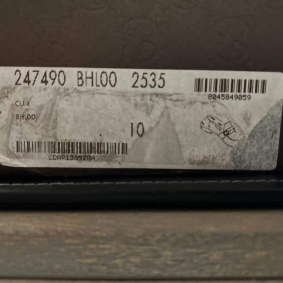 BRAND NEW NEVER WORN GUCCI MENS LOAFERS main image 5